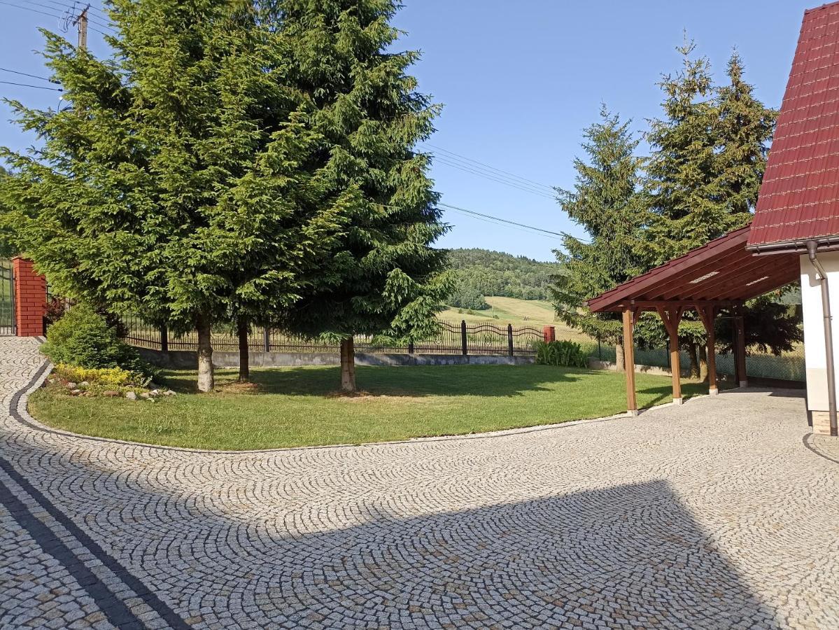 Miodowe Zacisze Feriehus Kamianna